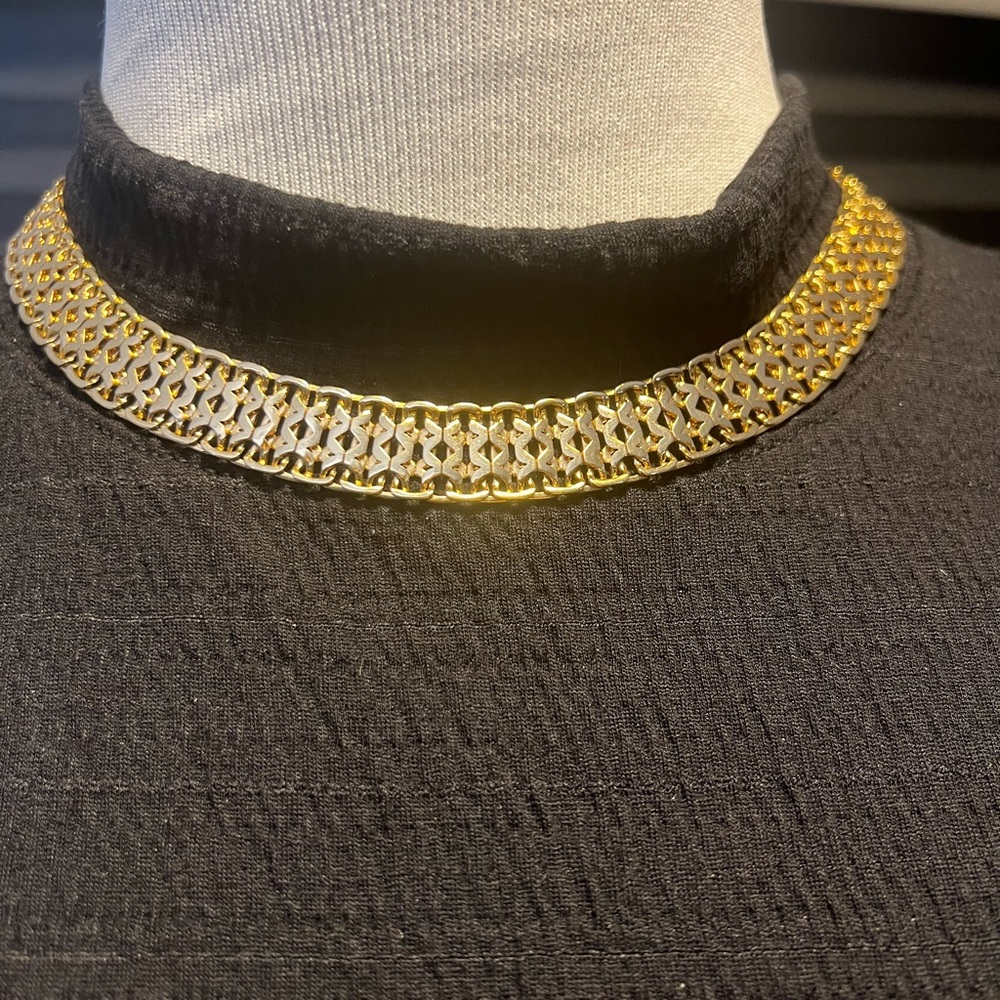 VTG Monet wide gold tone necklace woven